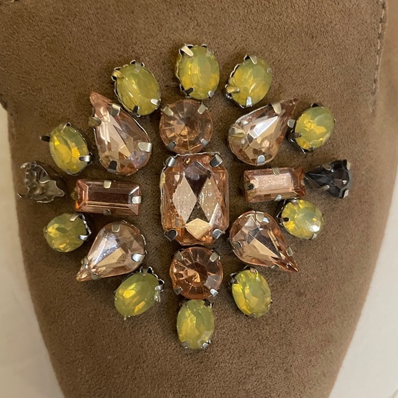 Ann Marino Tan Suede Statement Rhinestone Flats in size 8 - Picture 10 of 12